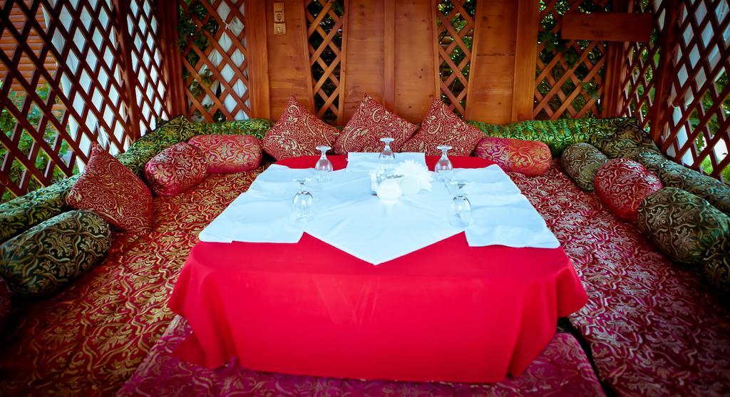 Astana Park Hotel Ngoại thất bức ảnh